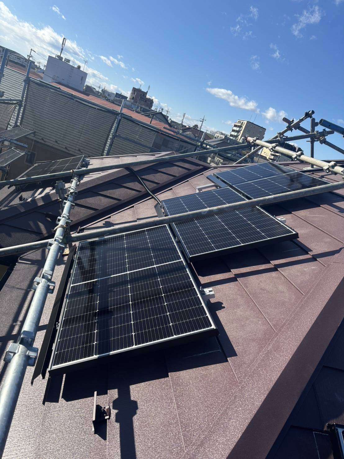 太陽光発電の費用は約90〜150万円が目安