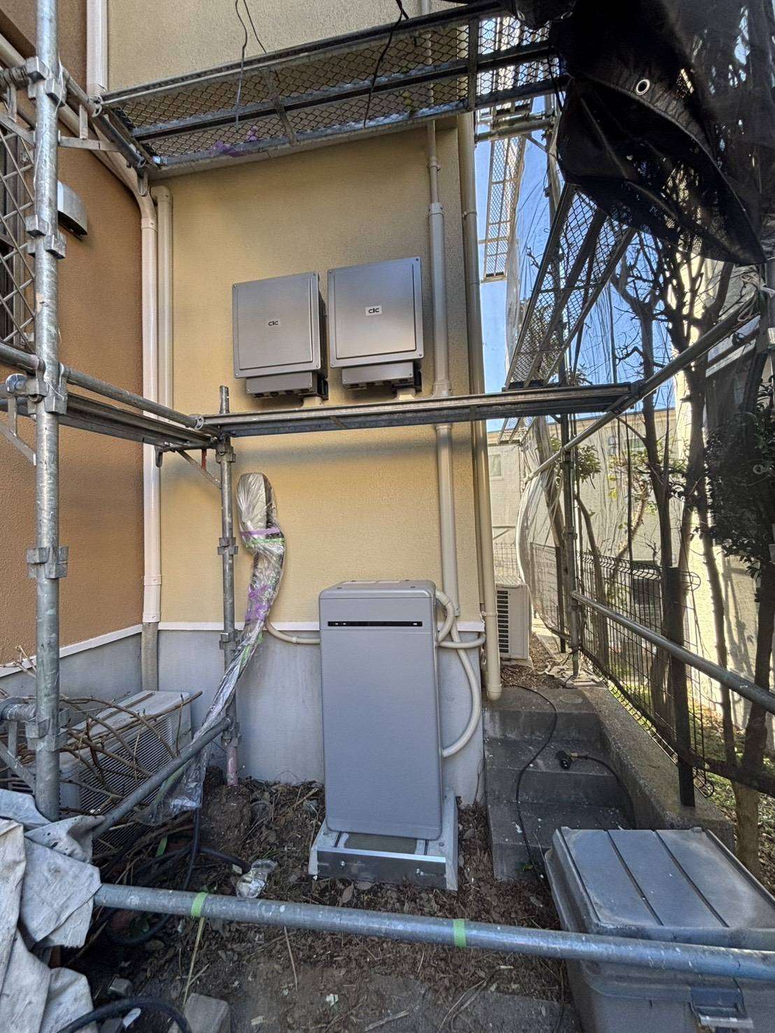 蓄電池の相場は100〜200万円前後